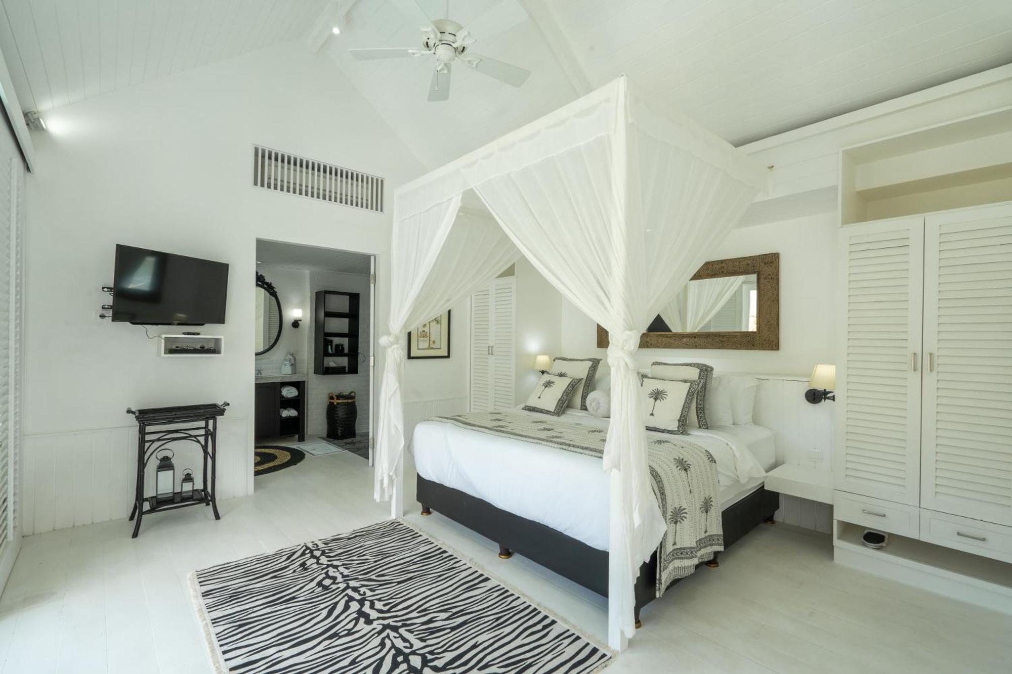 White Horse Resort Нуса-Лембонган Екстер'єр фото